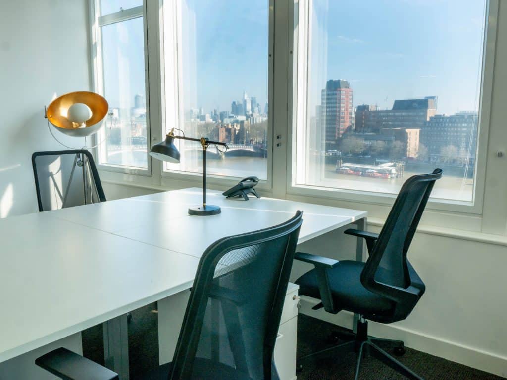 Offices at Citibase Millbank by Barabas Balog