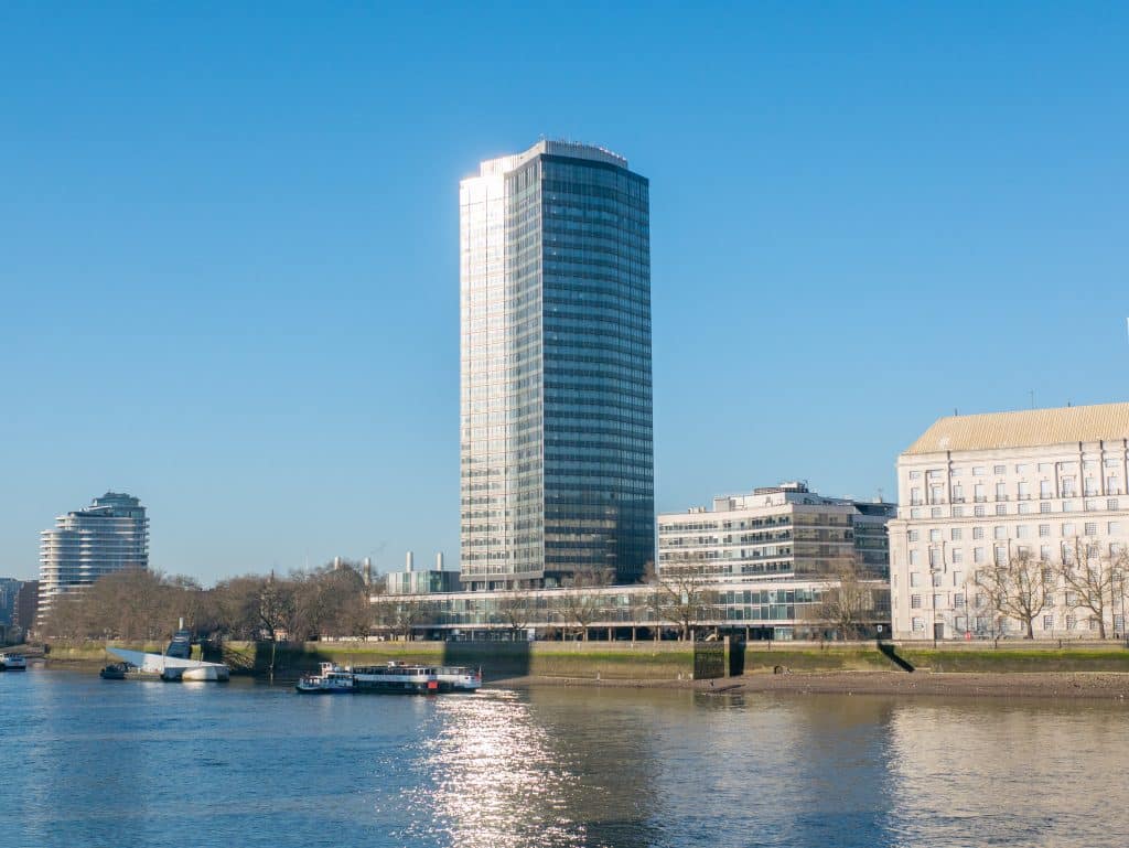 Exterior Citibase Millbank by Barabas Balog