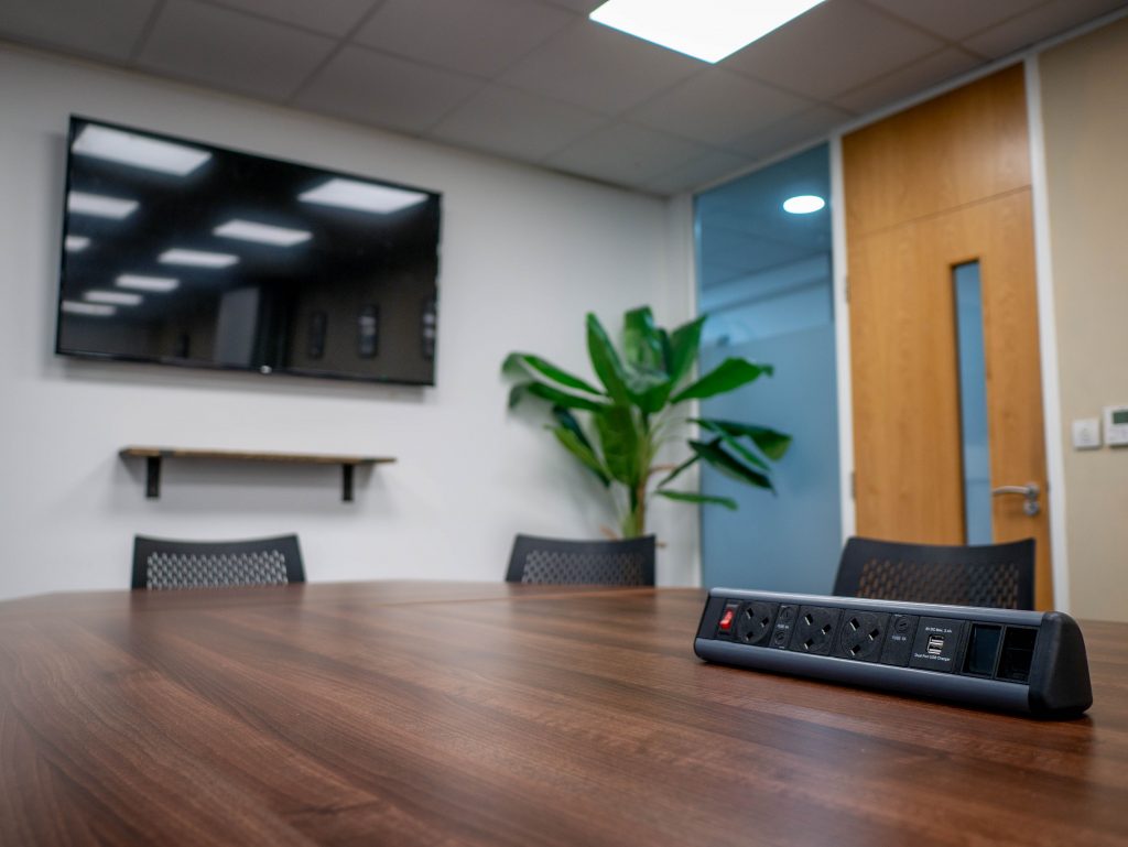 Modern, flexible office space at Citibase with professional workstations, meeting rooms, and coworking areas in a prime city location Photographer: Barabas Balog